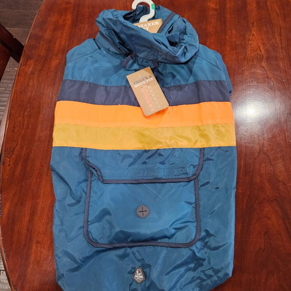 BNWT Arcadia trail large dog windbreaker